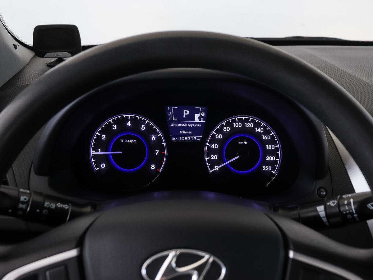 Купить Hyundai Solaris, 2012, 108 313 км, фото №10