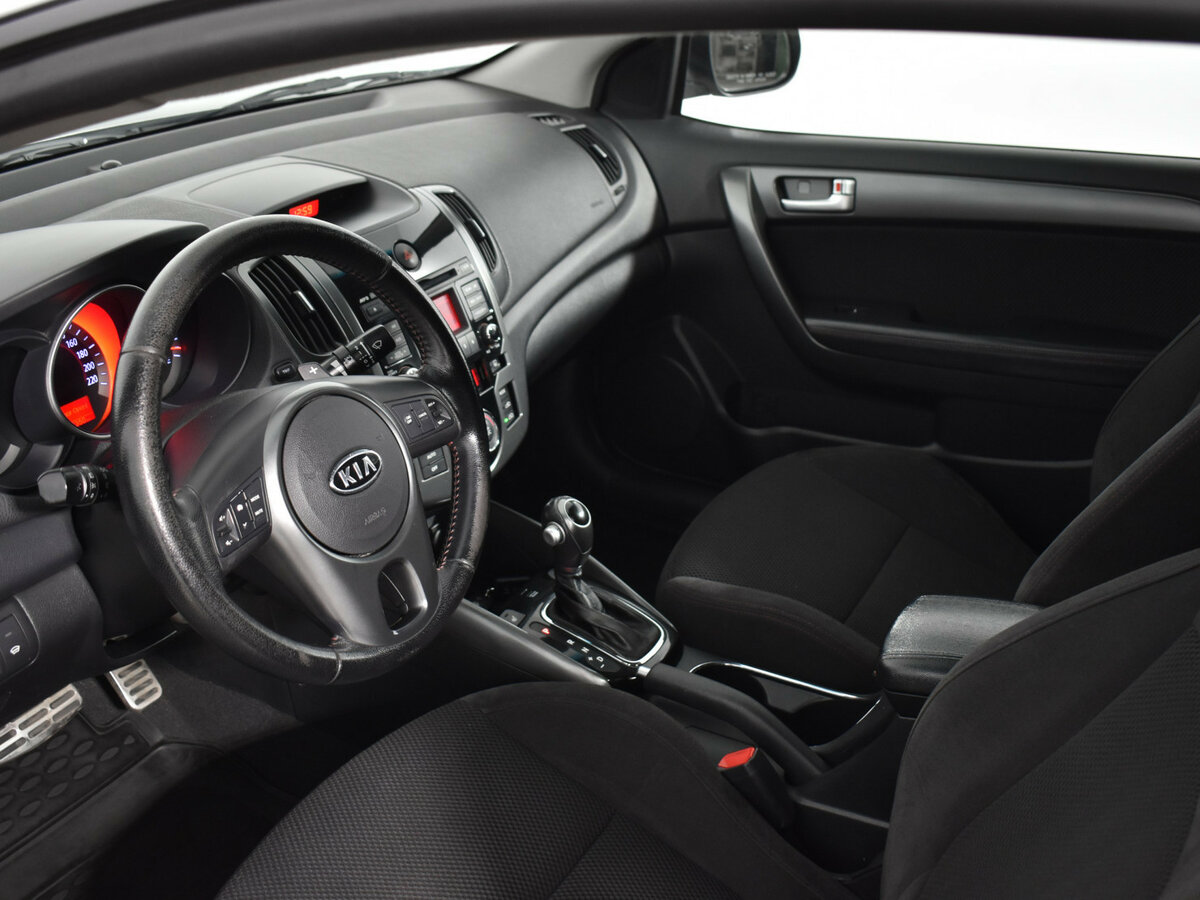 Купить Kia Cerato Koup II, 2011, 205 348 км, фото №9