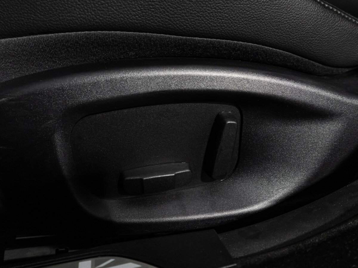 Купить Jaguar XE, 2015, 142 853 км, фото №19