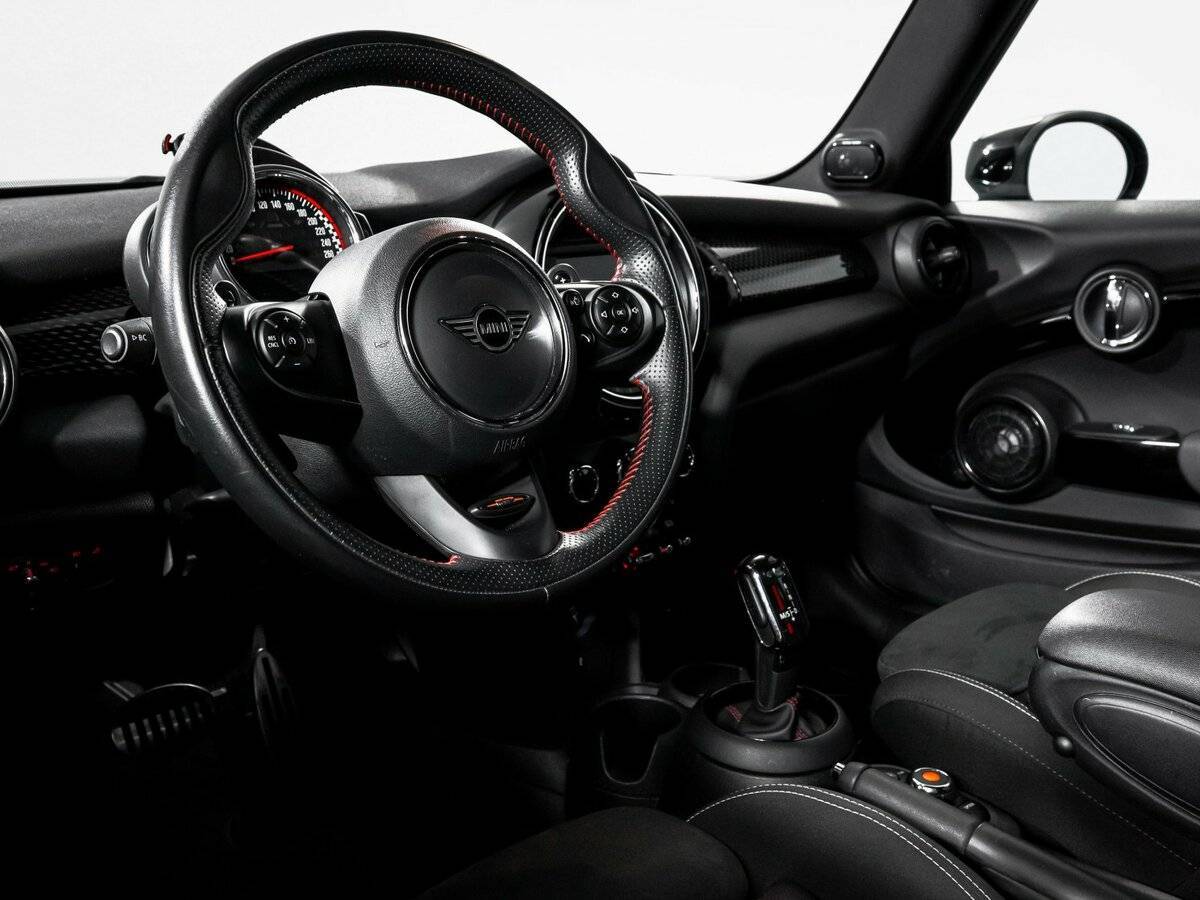 Купить Mini Hatch JCW John Cooper Works, 2019, 55 630 км, фото №13