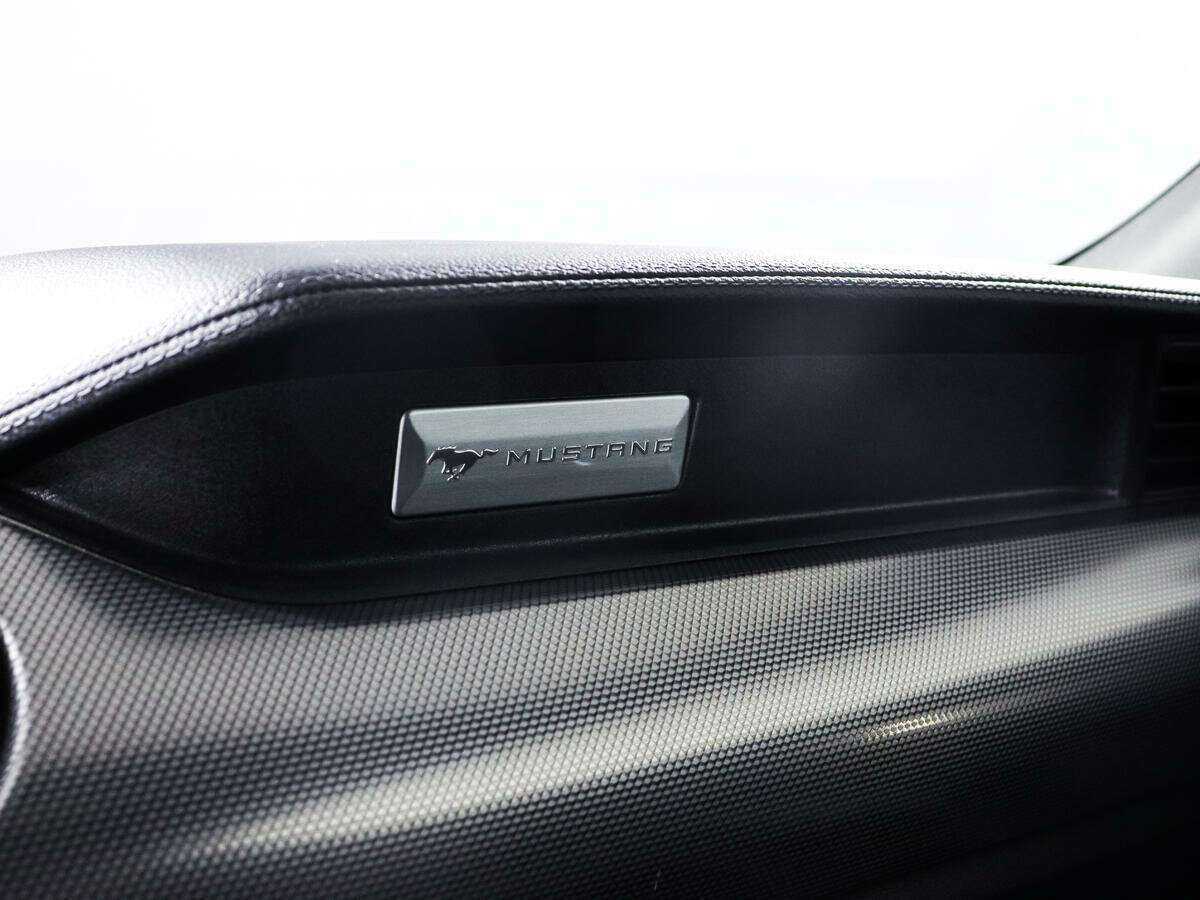 Купить Ford Mustang, 2022, 10 500 км, фото №20