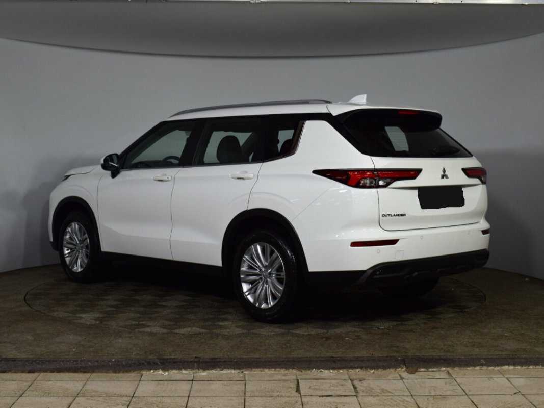 Купить Mitsubishi Outlander, 2022, 33 км, фото №7