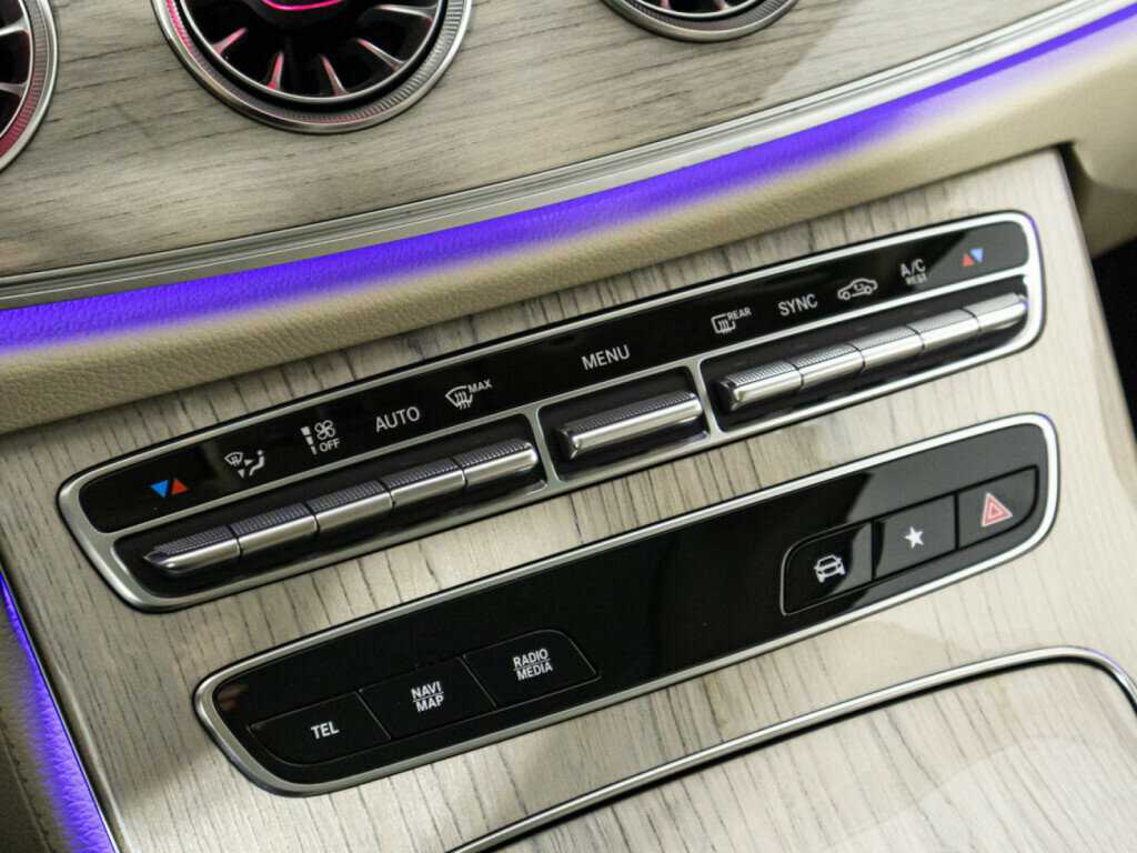 Купить Mercedes-Benz E-Класс 200, 2021, 55 600 км, фото №20