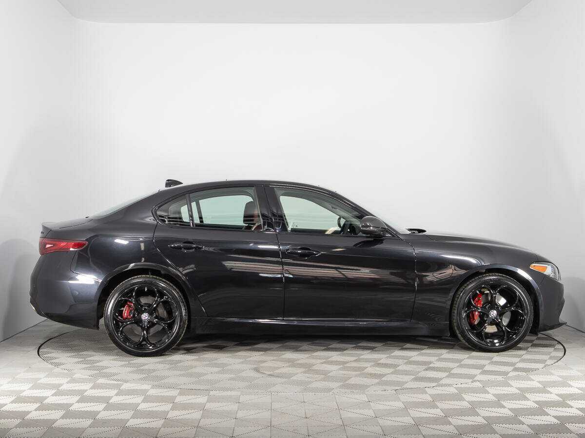 Купить Alfa Romeo Giulia, 2021, 39 706 км, фото №4