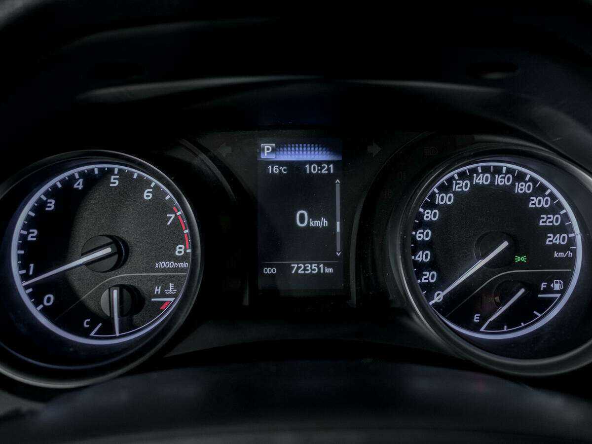 Купить Toyota Camry, 2022, 72 351 км, фото №11
