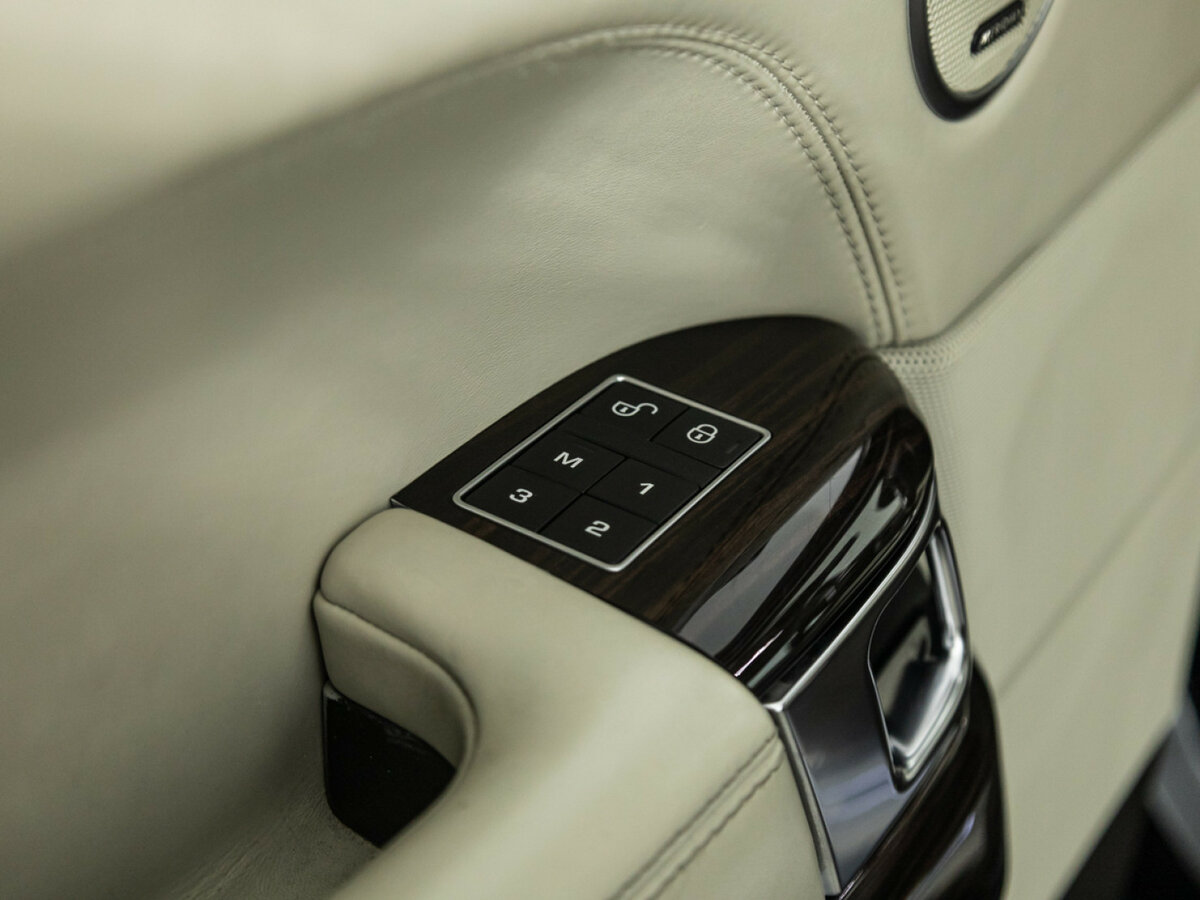 Купить Land Rover Range Rover IV, 2017, 136 959 км, фото №17