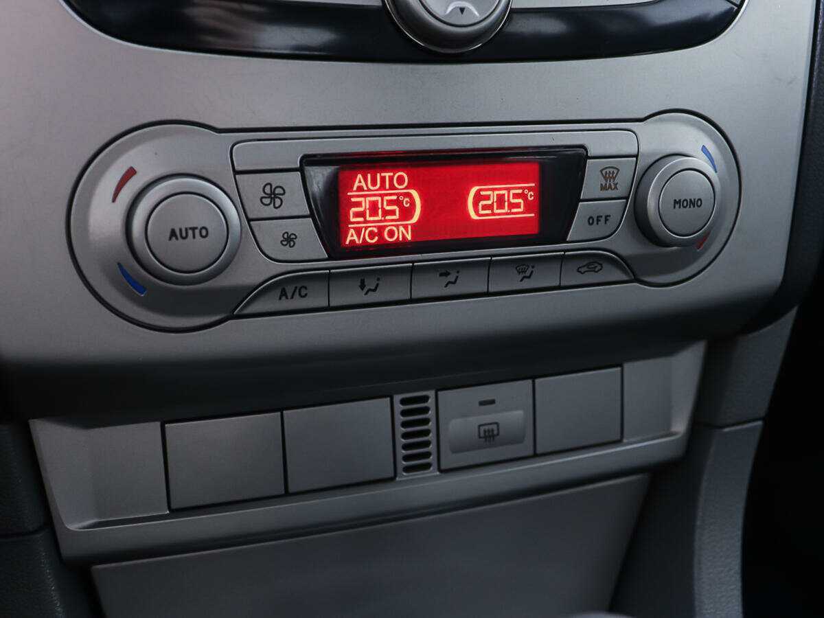 Купить Ford Focus, 2009, 278 876 км, фото №16