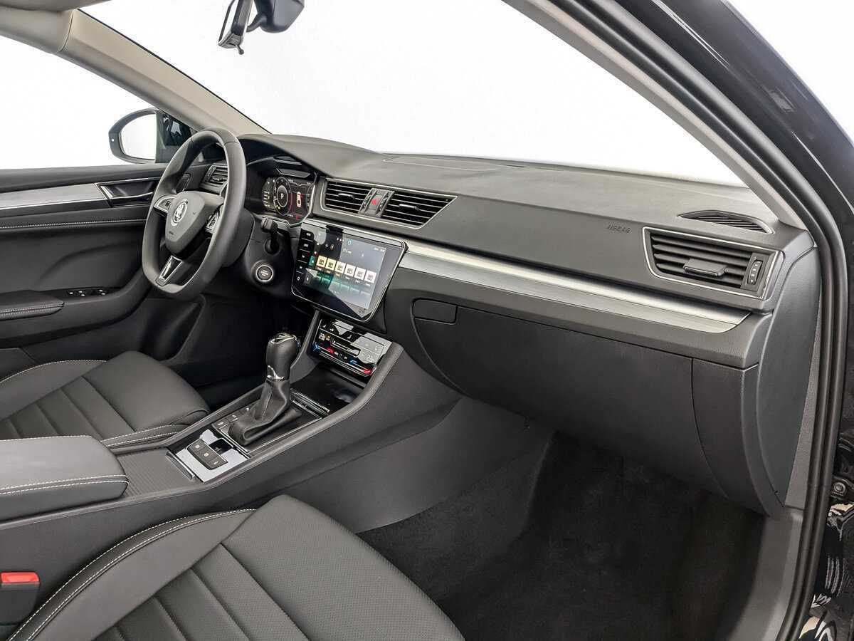 Купить Skoda Superb, 2024, 190 км, фото №10