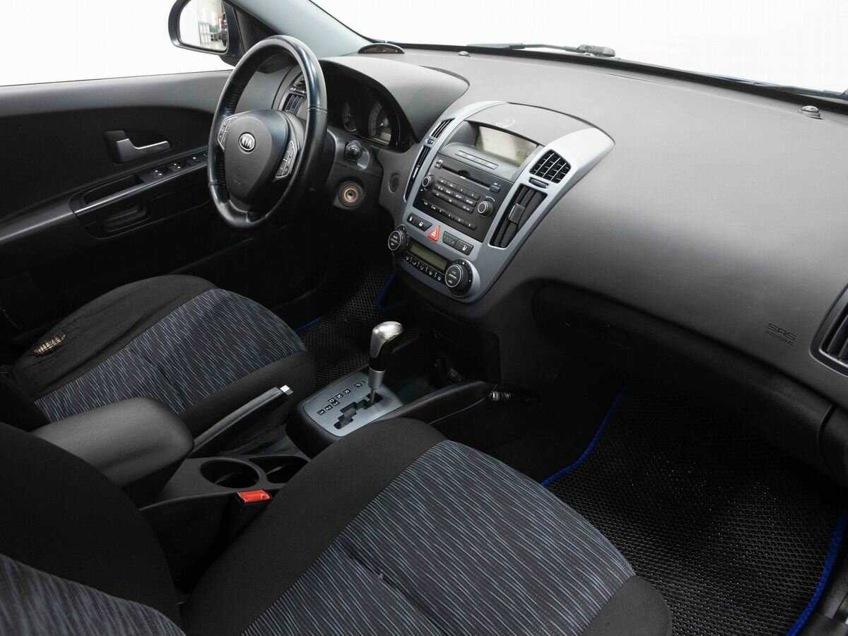 Купить Kia Ceed, 2008, 275 000 км, фото №10
