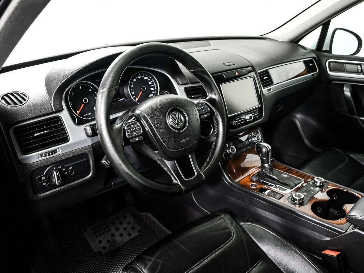 Купить Volkswagen Touareg, 2011, 357 380 км, фото №13