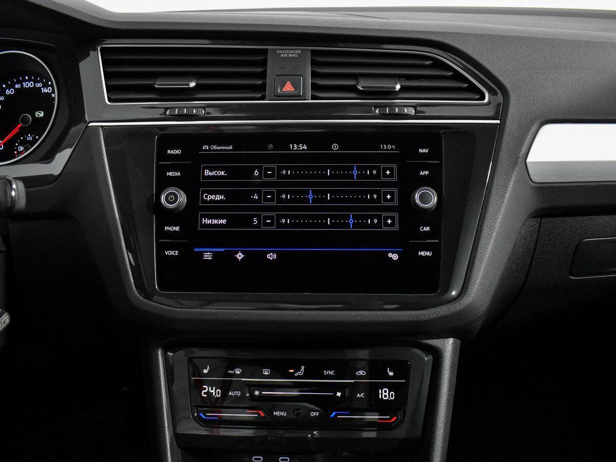 Купить Volkswagen Tiguan, 2021, 104 500 км, фото №12