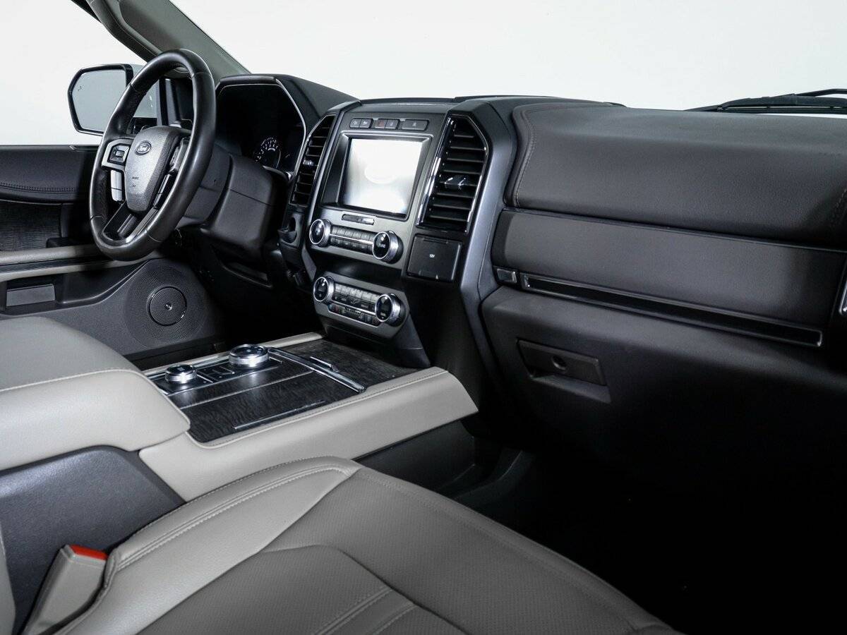 Купить Ford Expedition, 2021, 46 651 км, фото №9