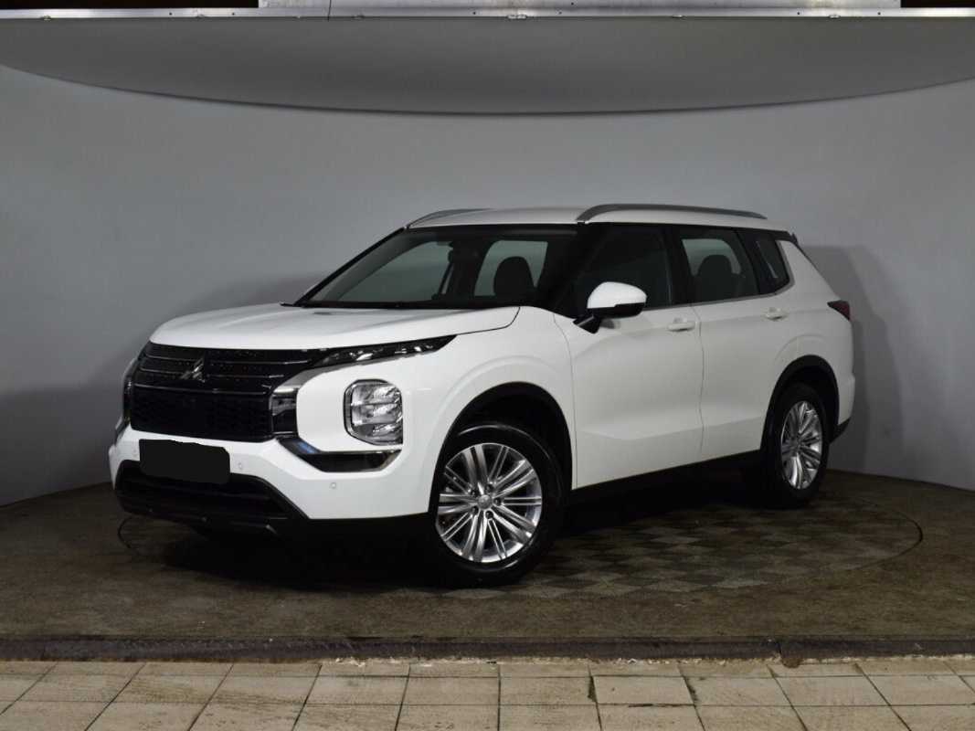Купить Mitsubishi Outlander, 2022, 33 км, фото №1