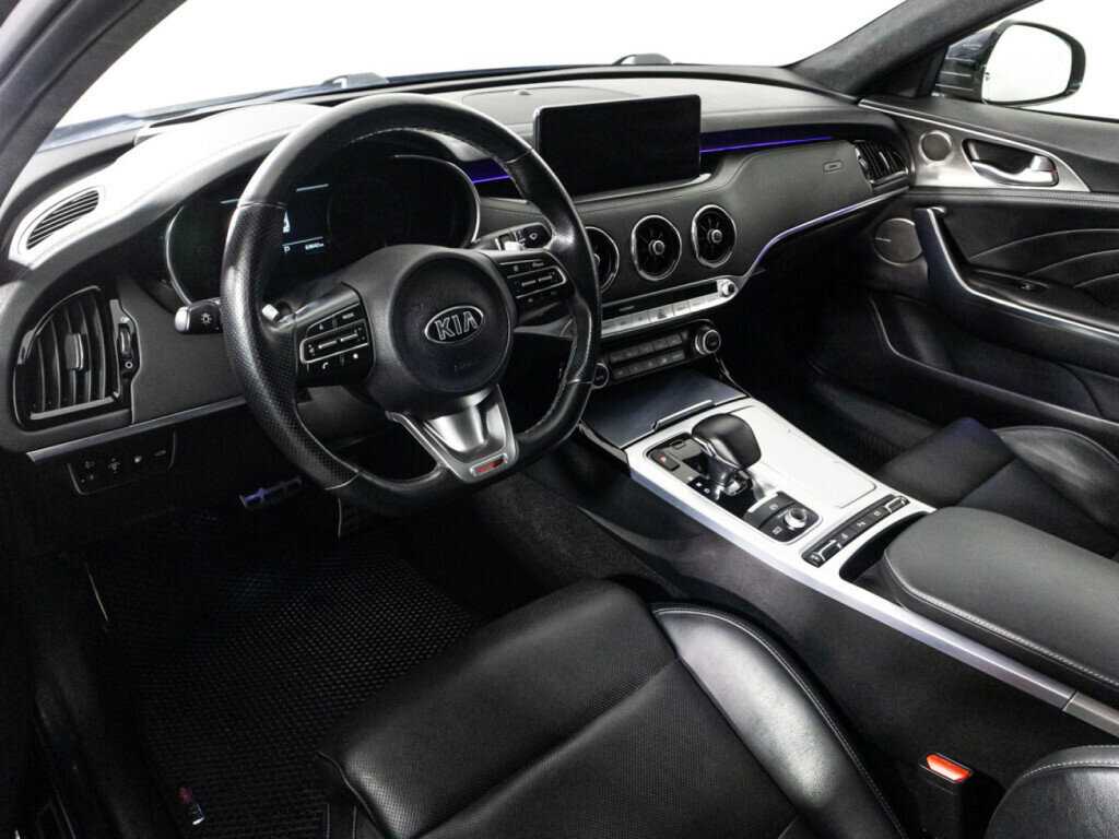 Купить Kia Stinger, 2021, 63 640 км, фото №12