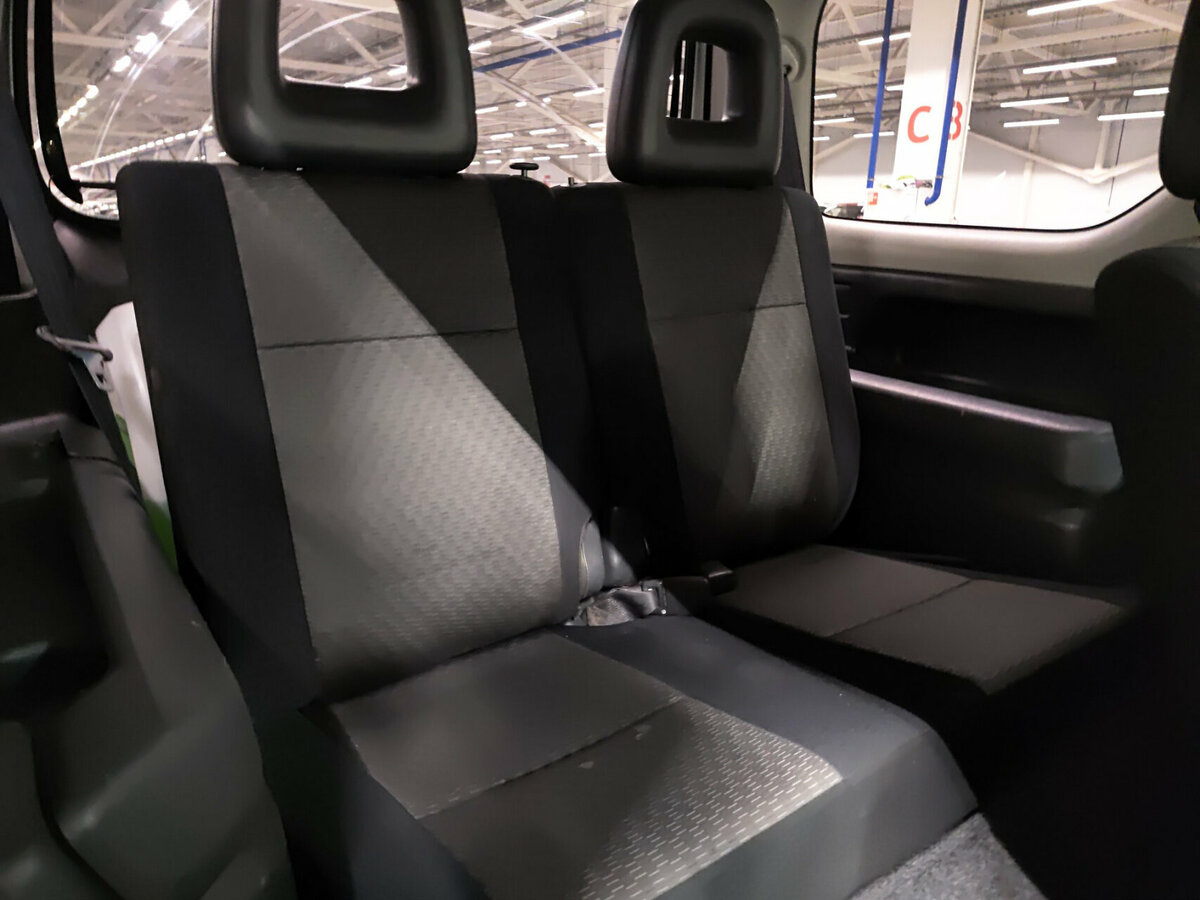 Купить Suzuki Jimny III Рестайлинг 1, 2007, 235 001 км, фото №12