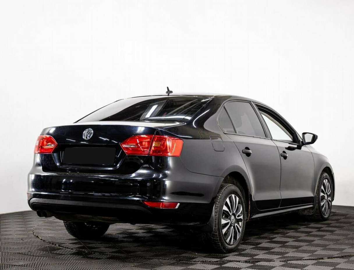 Купить Volkswagen Jetta, 2011, 140 000 км, фото №6