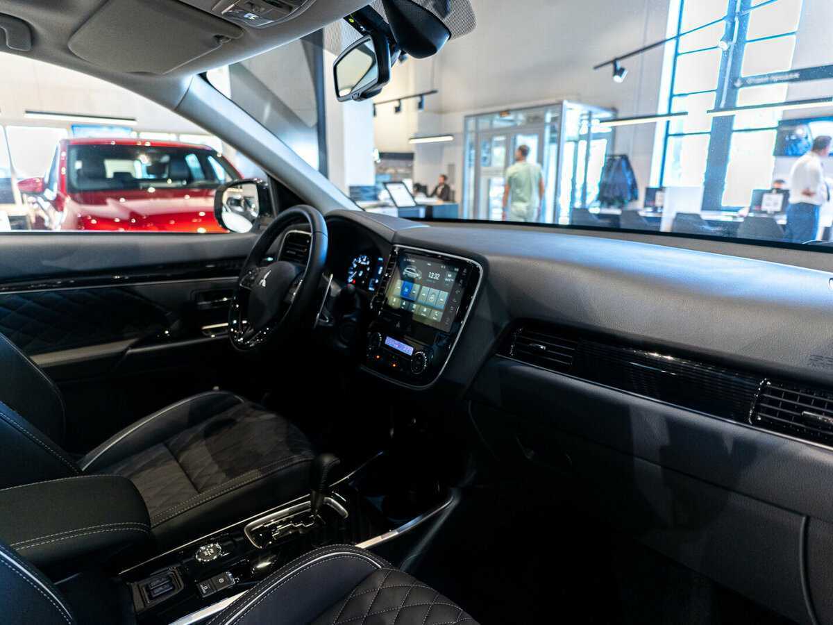 Купить Mitsubishi Outlander, 2022, 19 км, фото №11
