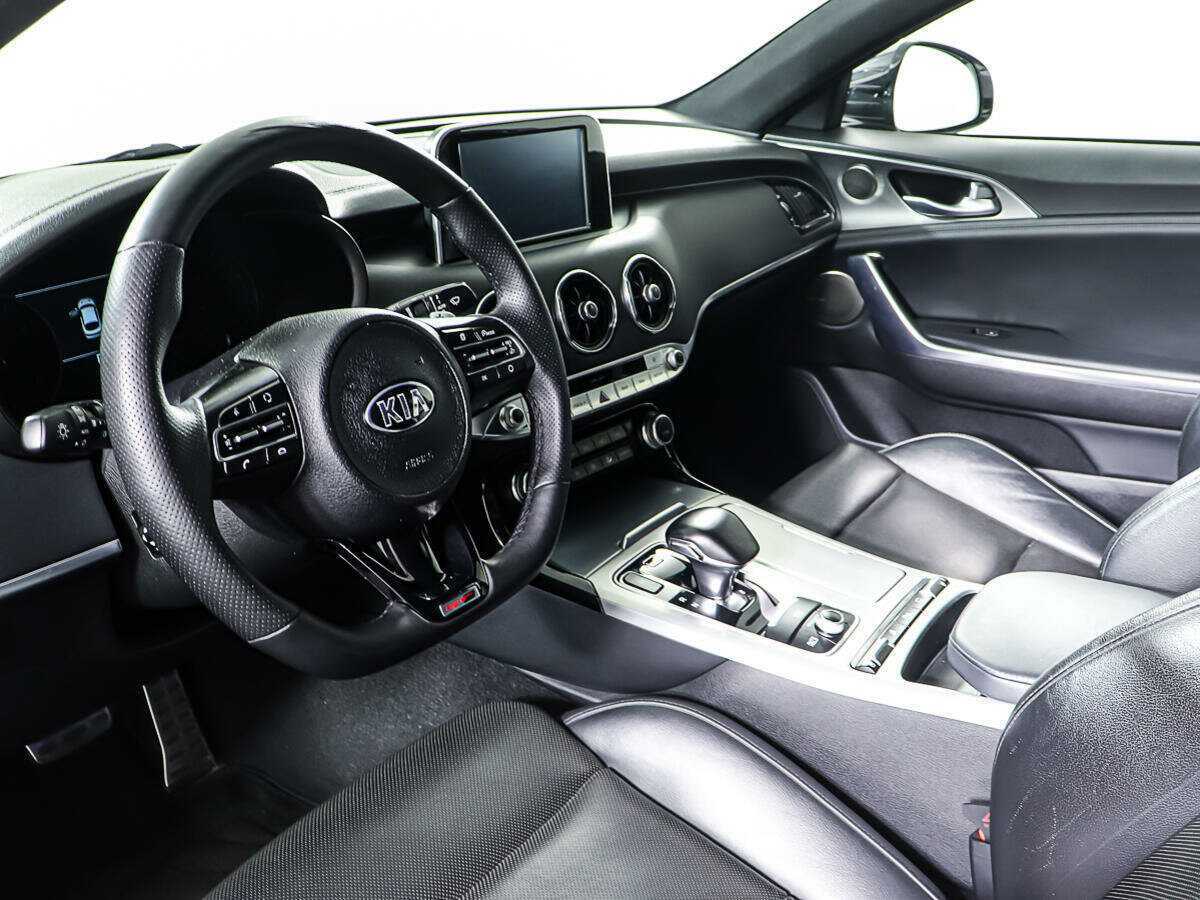 Купить Kia Stinger, 2018, 85 325 км, фото №13