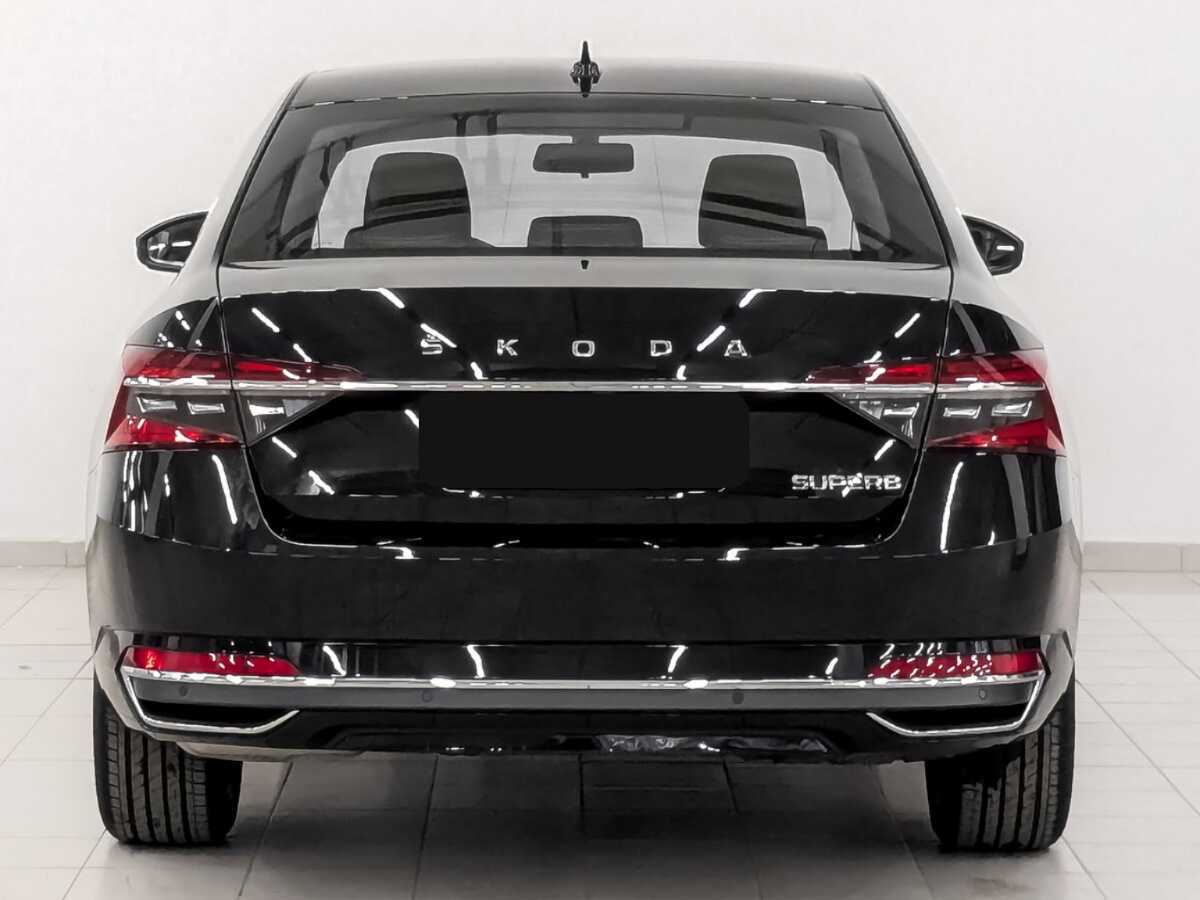 Купить Skoda Superb, 2024, 190 км, фото №5