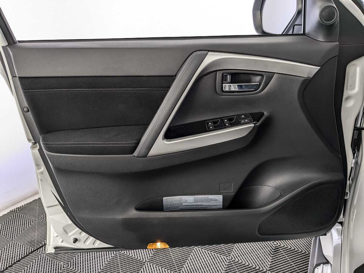 Купить Mitsubishi Pajero Sport, 2021, 28 702 км, фото №15