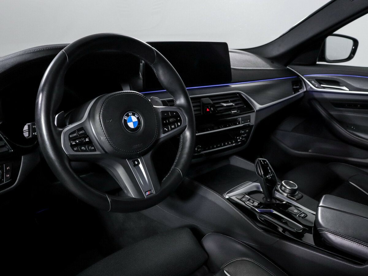 Купить BMW 5 серии 530d xDrive VII (G30/G31/G38) Рестайлинг, 2022, 61 020 км, фото №11