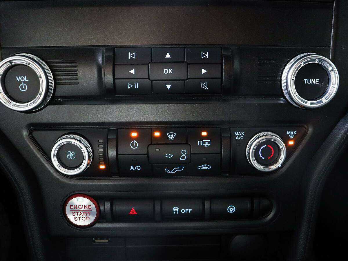 Купить Ford Mustang, 2022, 10 500 км, фото №19