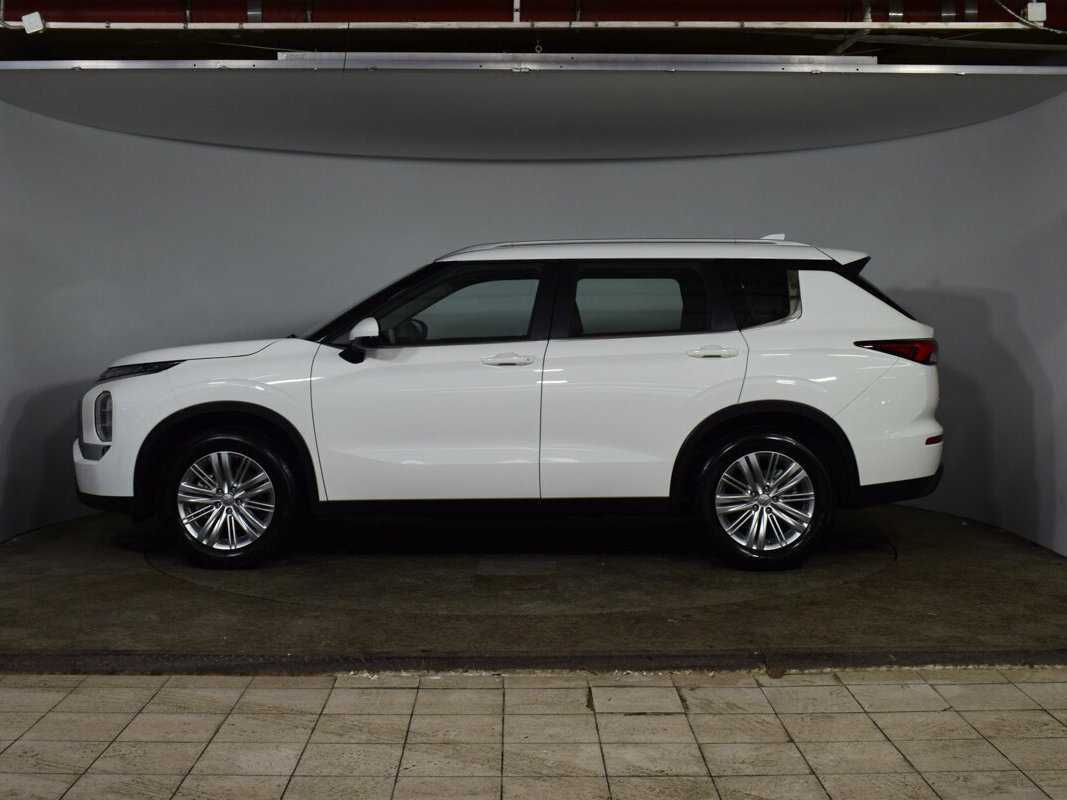 Купить Mitsubishi Outlander, 2022, 33 км, фото №8
