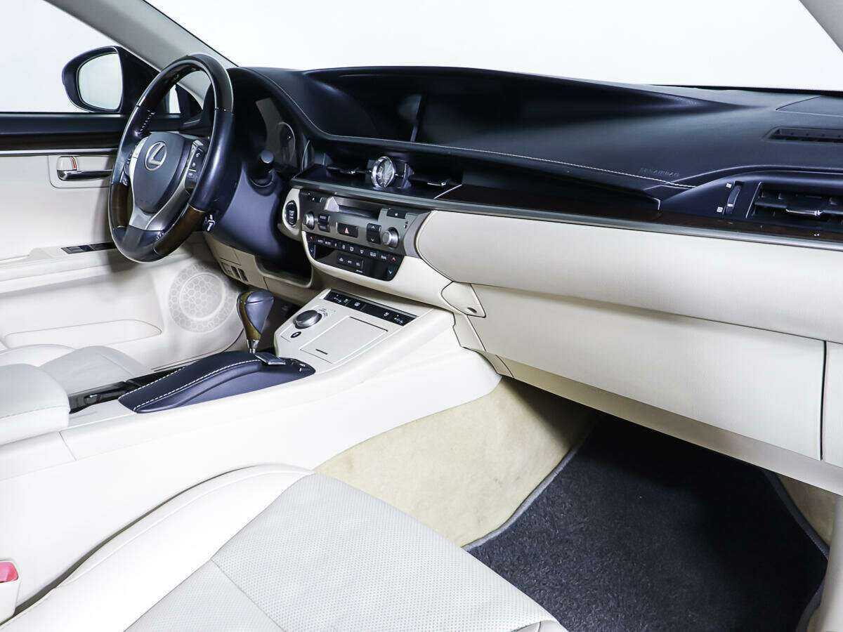 Купить Lexus ES 250, 2013, 142 790 км, фото №9