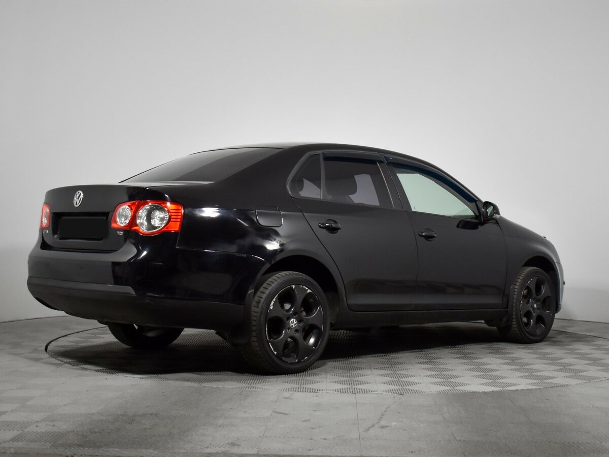 Купить Volkswagen Jetta V, 2008, 213 920 км, фото №4