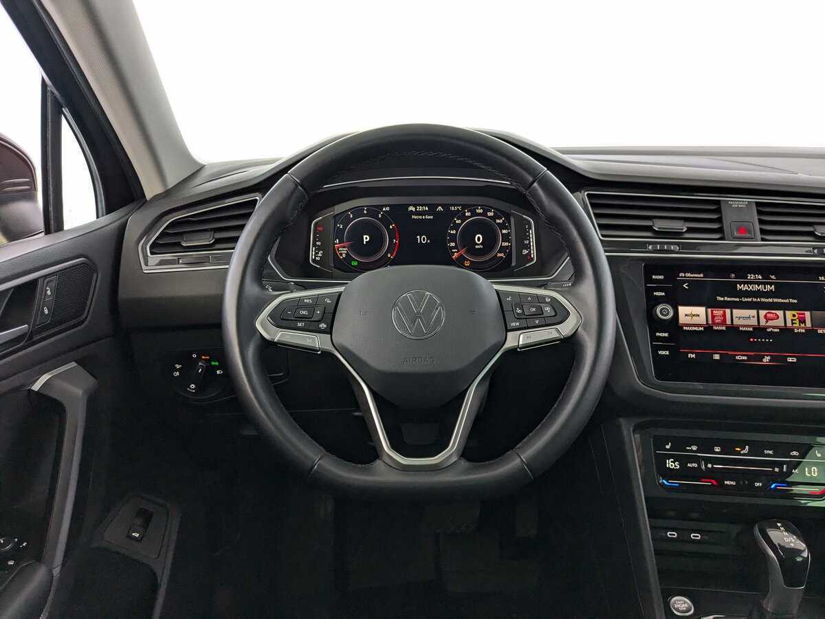 Купить Volkswagen Tiguan, 2021, 56 856 км, фото №20