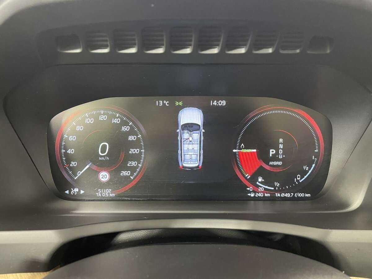 Купить Volvo XC90 Recharge, 2021, 51 102 км, фото №11