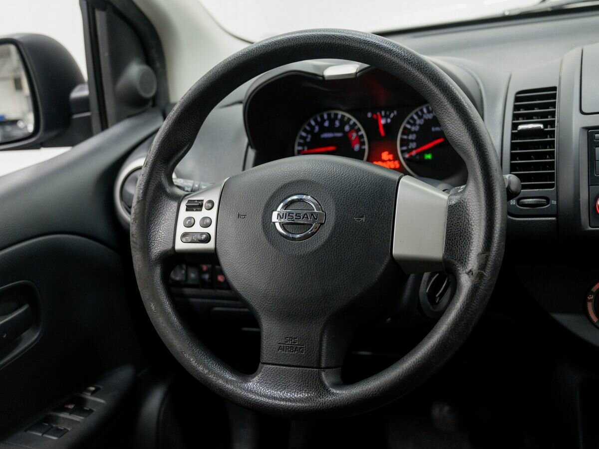 Купить Nissan Note, 2011, 200 000 км, фото №11