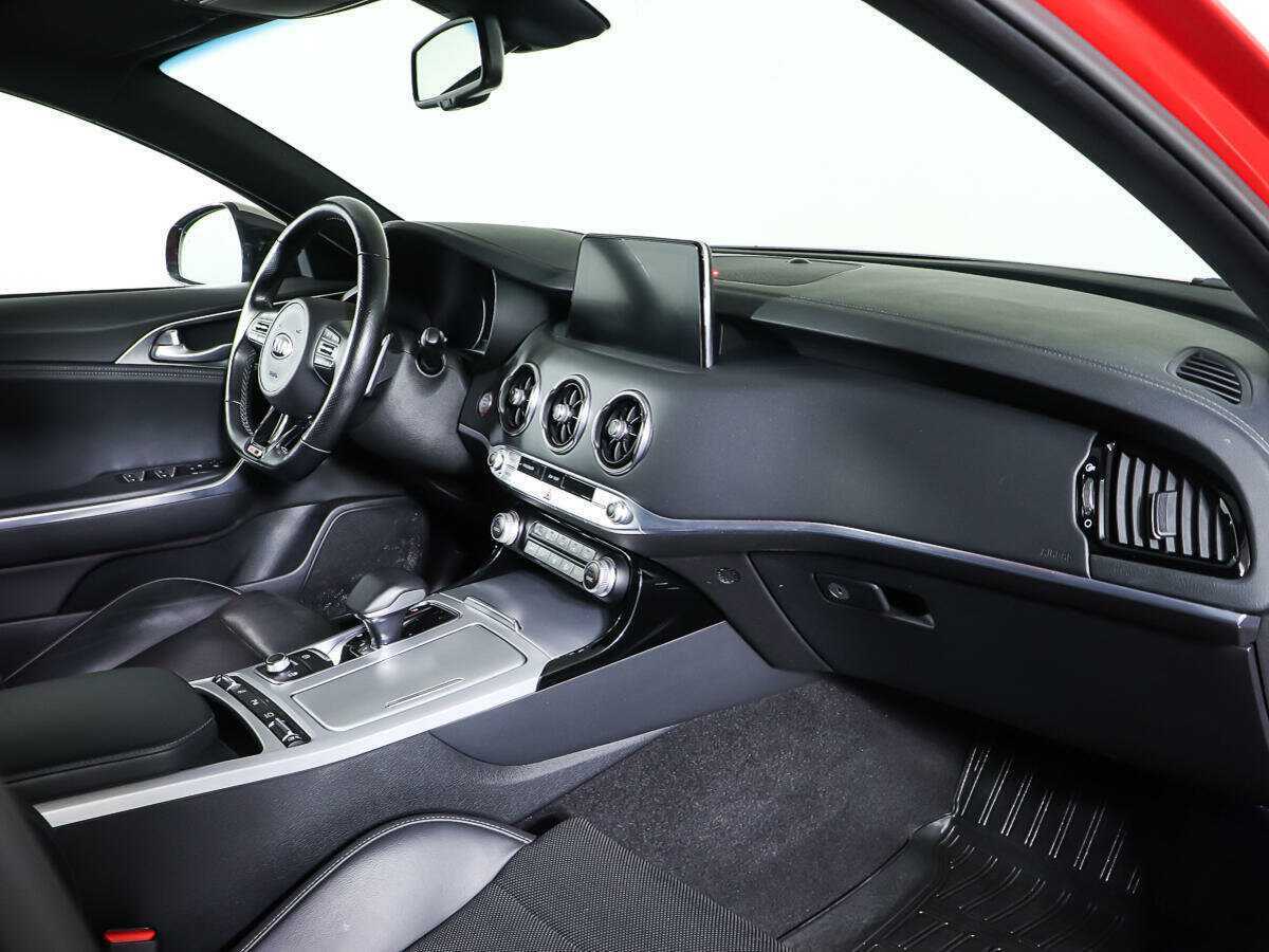 Купить Kia Stinger, 2019, 73 800 км, фото №8