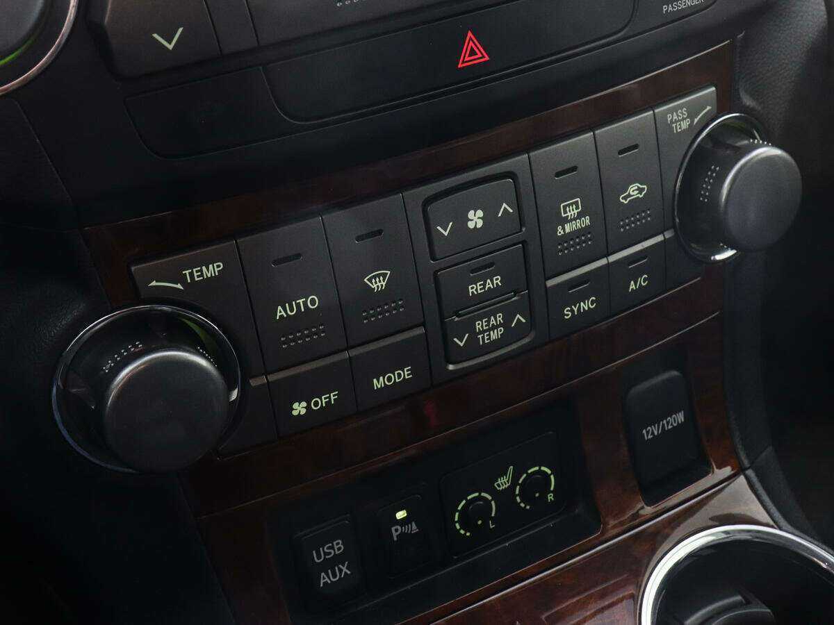 Купить Toyota Highlander, 2011, 168 229 км, фото №15