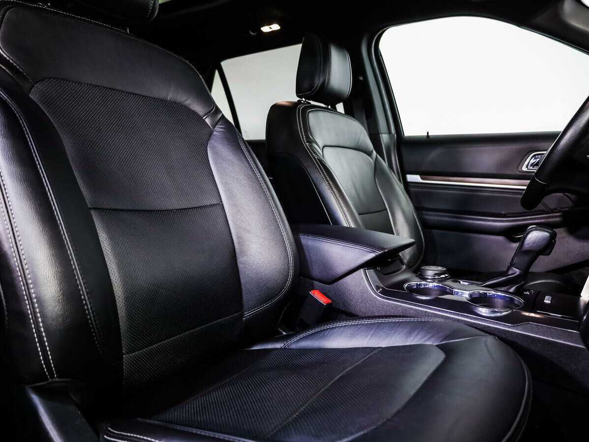 Купить Ford Explorer, 2018, 71 415 км, фото №8