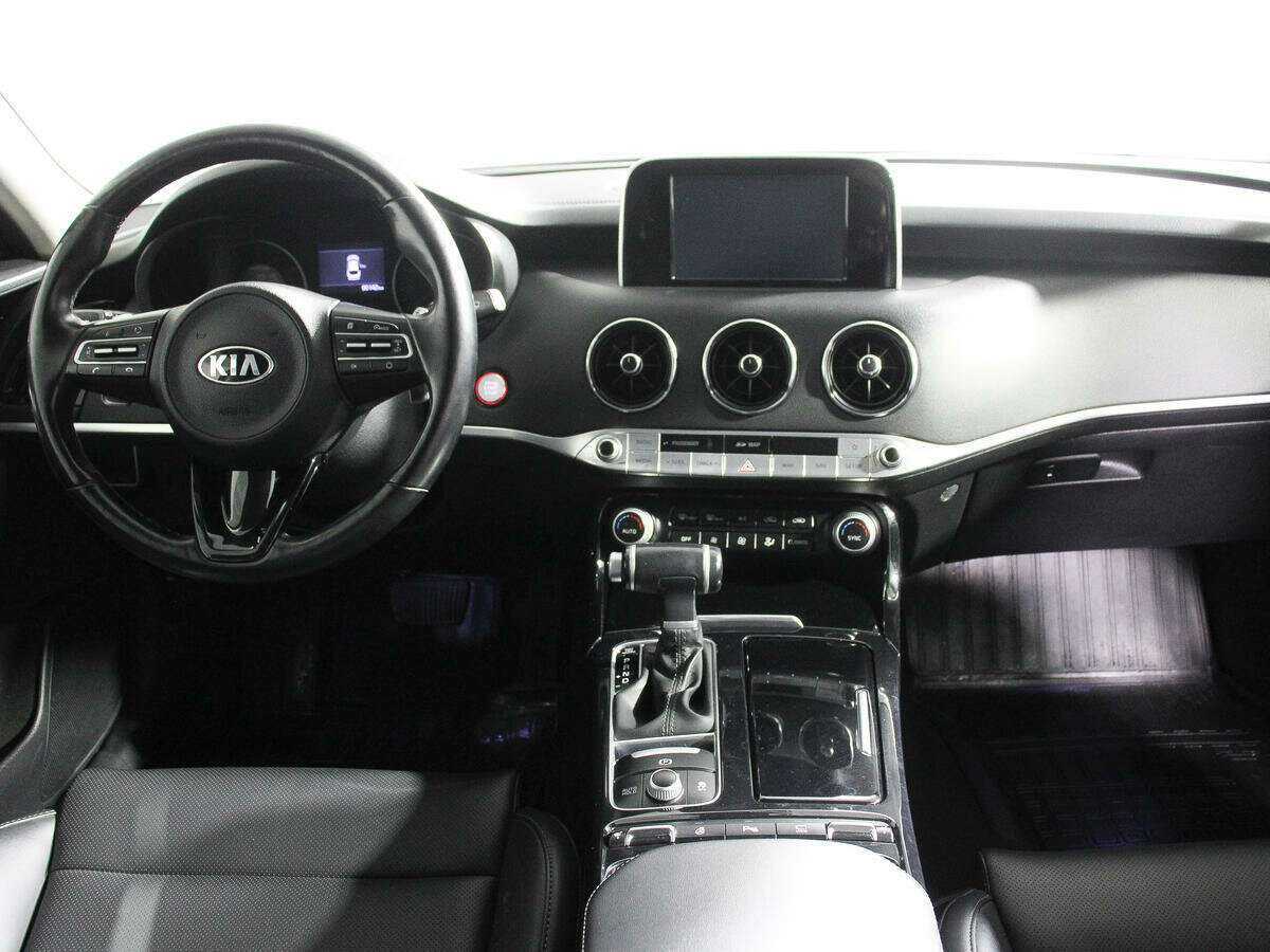 Купить Kia Stinger, 2019, 90 110 км, фото №9