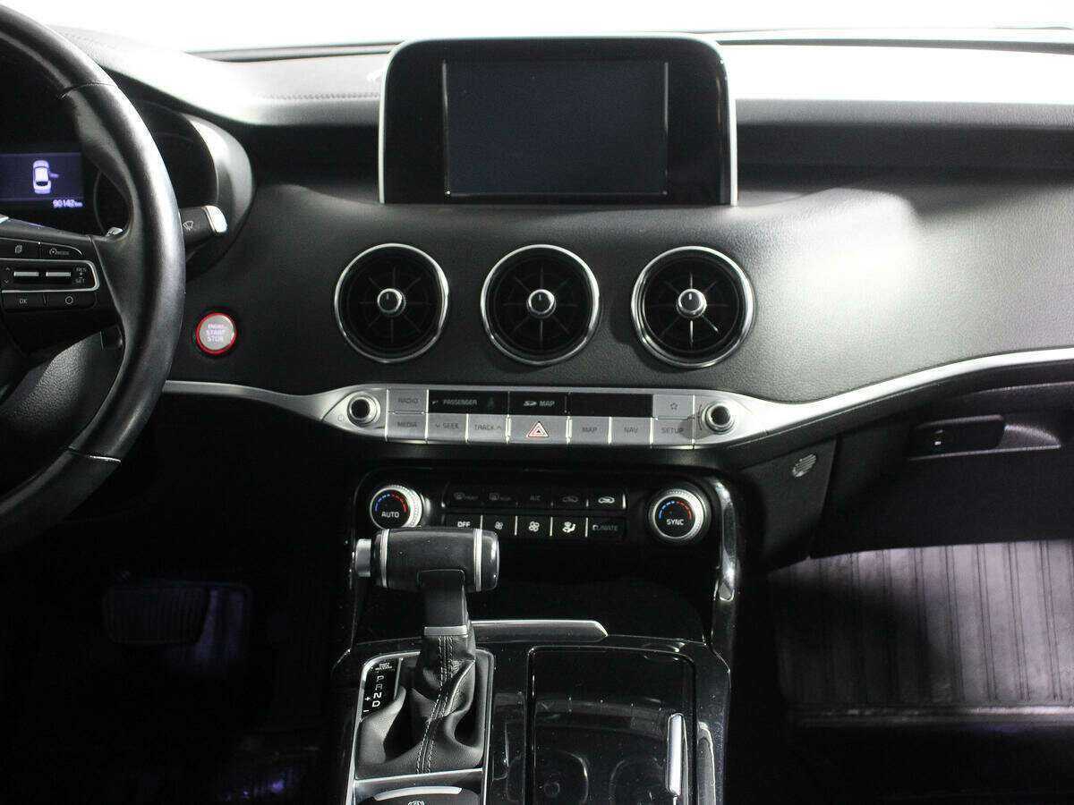 Купить Kia Stinger, 2019, 90 110 км, фото №10