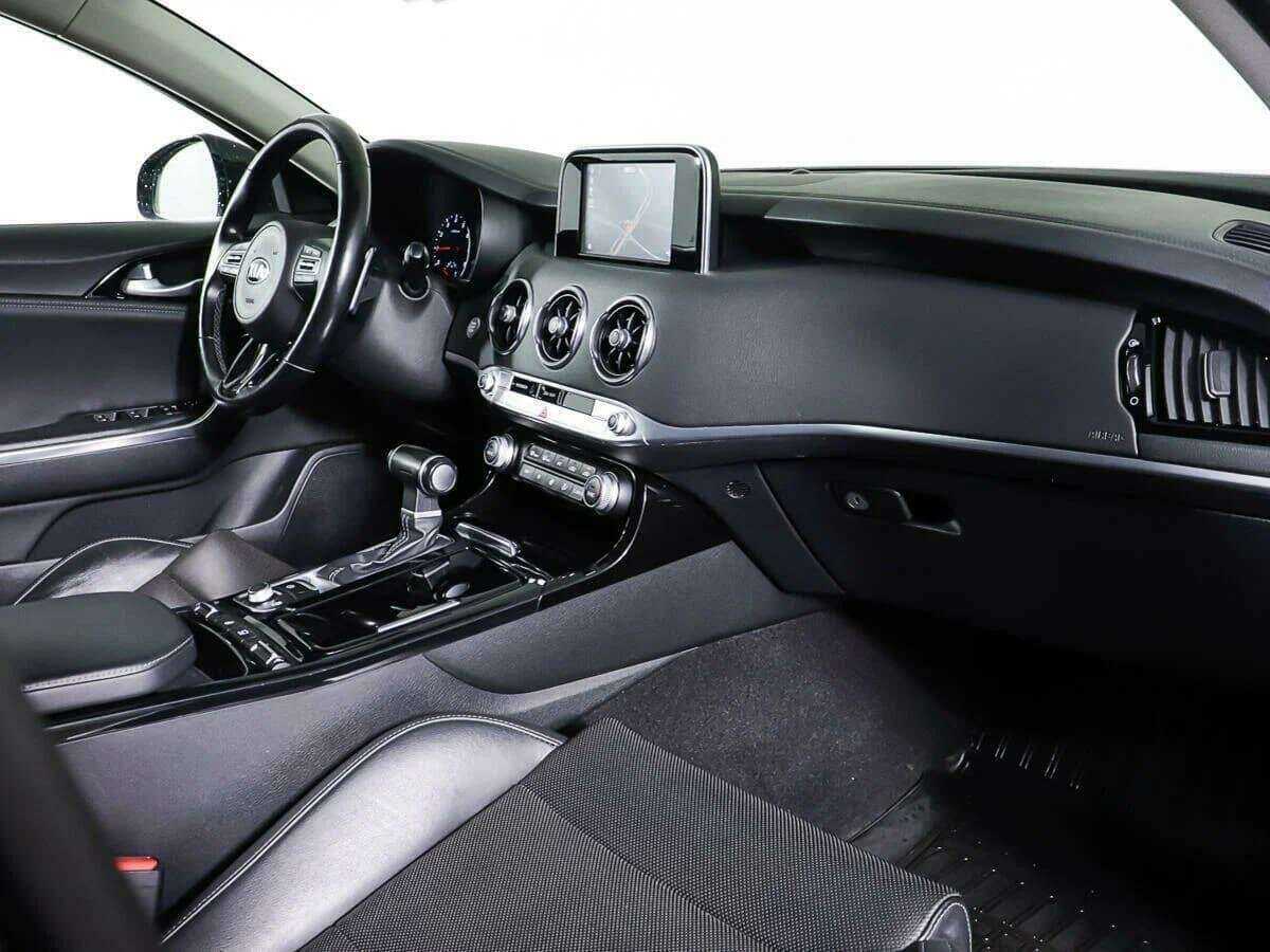 Купить Kia Stinger, 2019, 74 290 км, фото №9