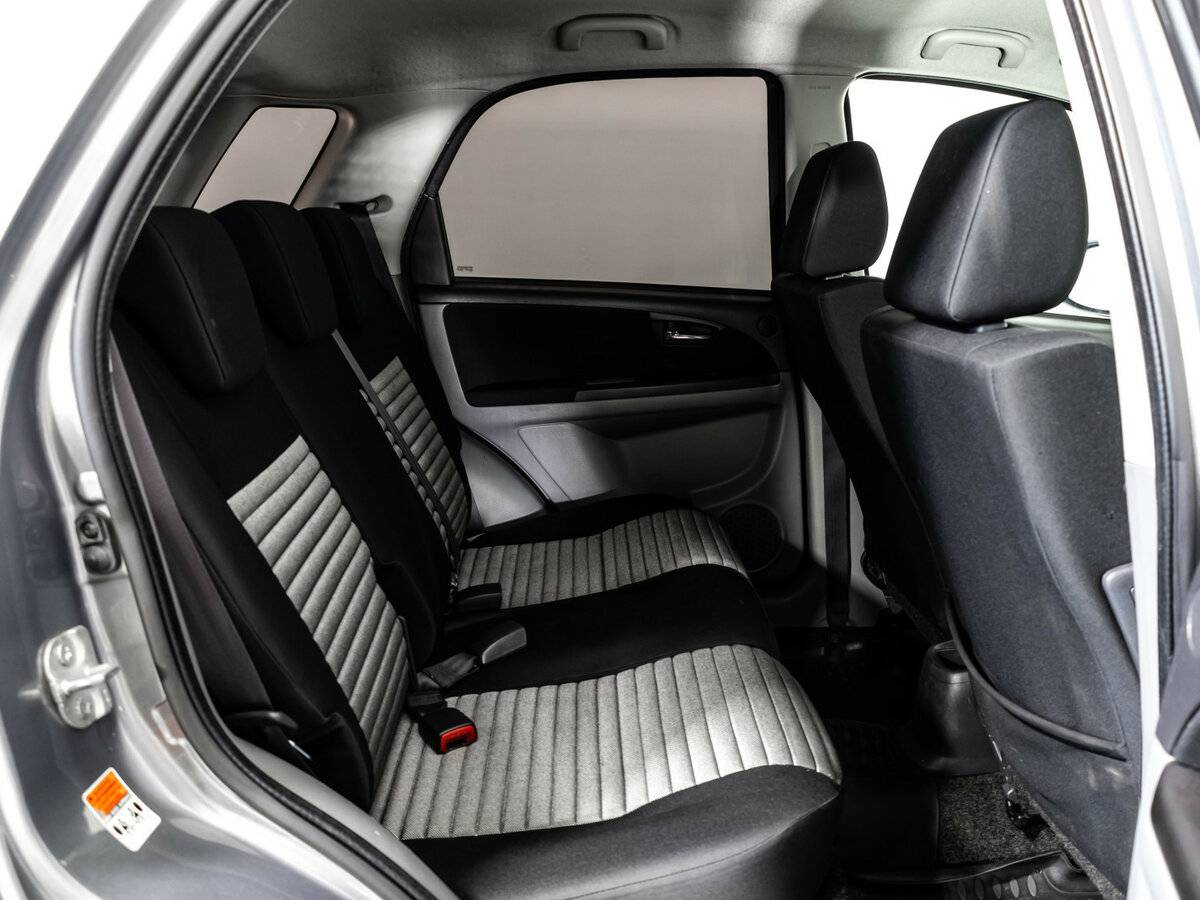 Купить Suzuki SX4 I (Classic) Рестайлинг, 2010, 158 499 км, фото №12