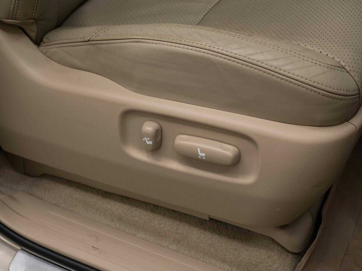Купить Toyota Land Cruiser Prado 5-speed, 2005, 318 627 км, фото №13