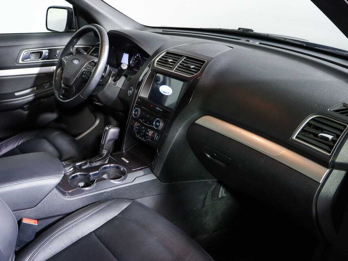 Купить Ford Explorer, 2017, 12 996 км, фото №7