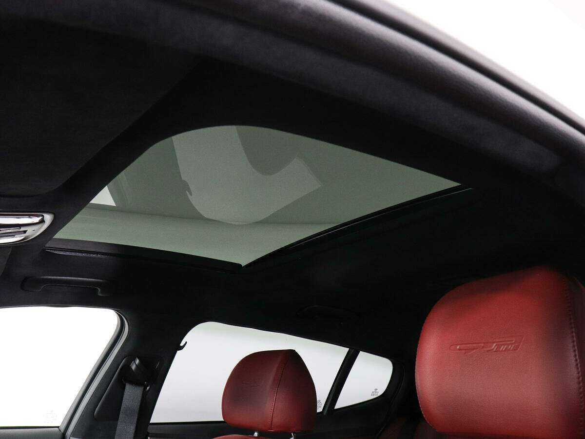 Купить Kia Stinger, 2018, 58 515 км, фото №13
