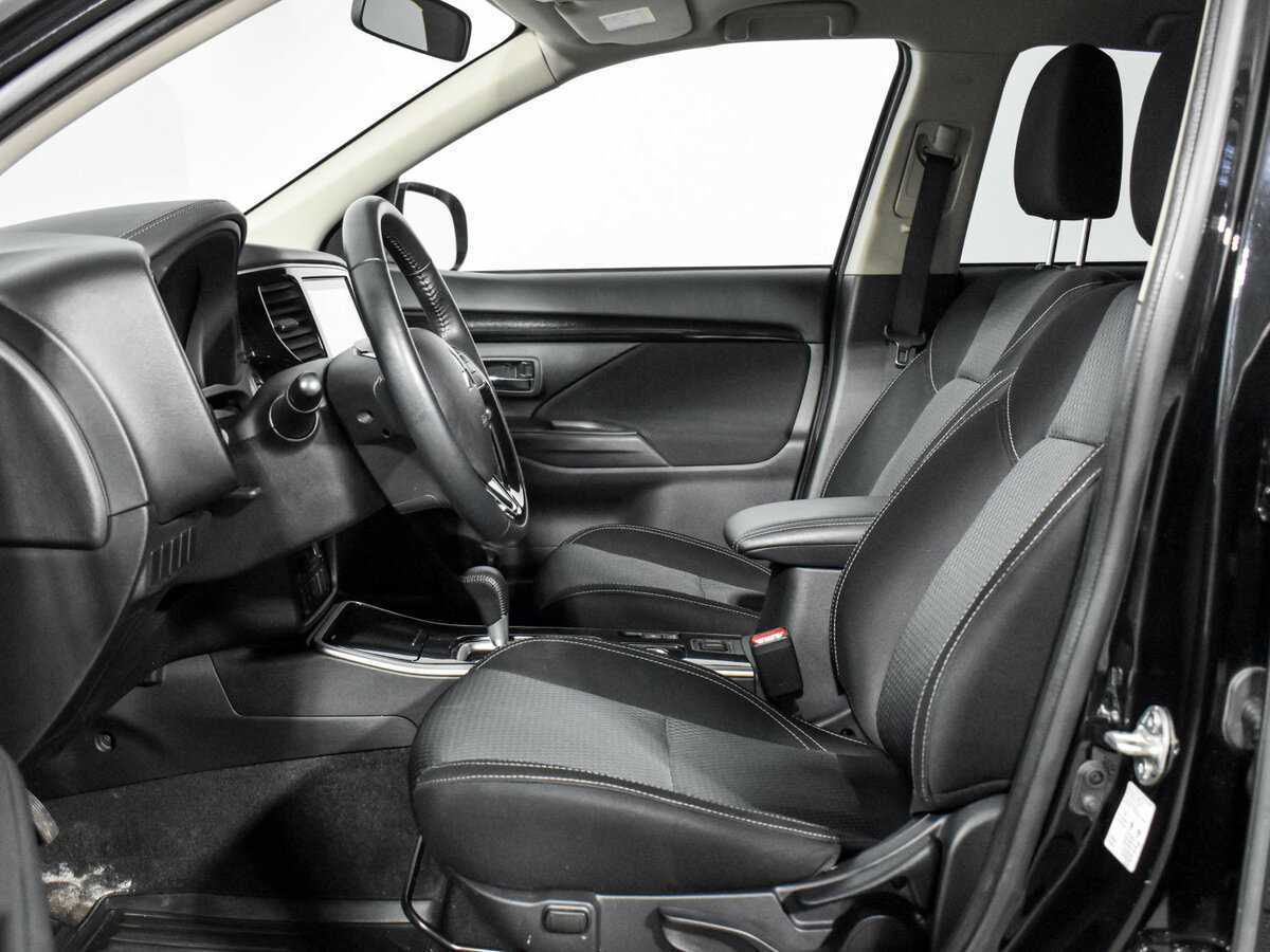 Купить Mitsubishi Outlander, 2021, 36 408 км, фото №10