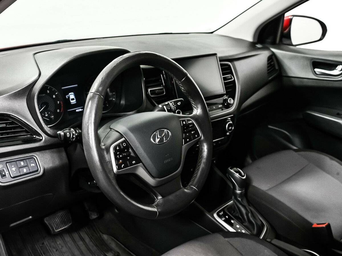 Купить Hyundai Solaris, 2021, 40 237 км, фото №12