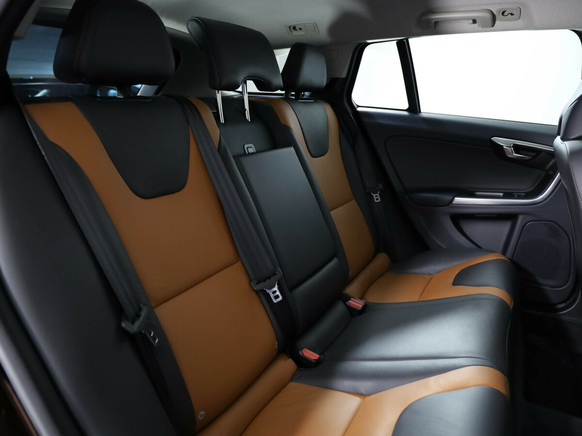 Купить Volvo V60 Cross Country I, 2017, 187 649 км, фото №16