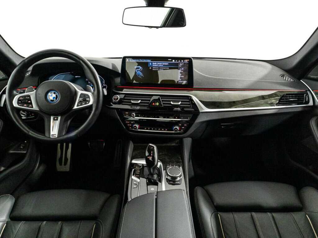 Купить BMW 5 серии 530e xDrive, 2022, 12 664 км, фото №13