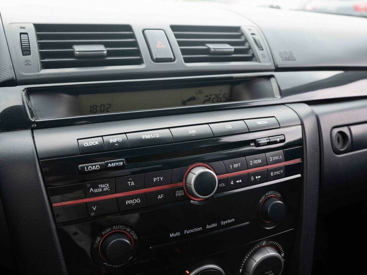 Купить Mazda 3, 2008, 325 849 км, фото №18
