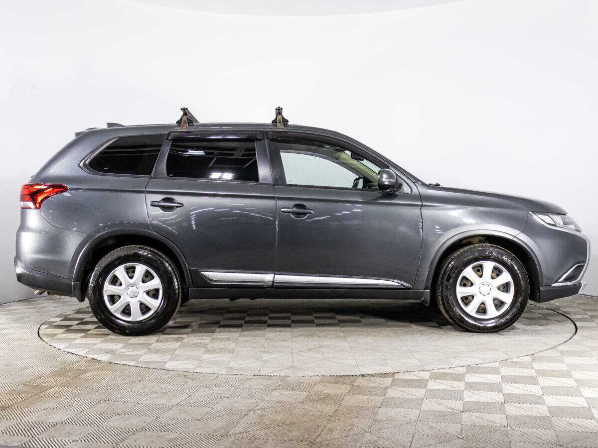 Купить Mitsubishi Outlander, 2017, 171 384 км, фото №4