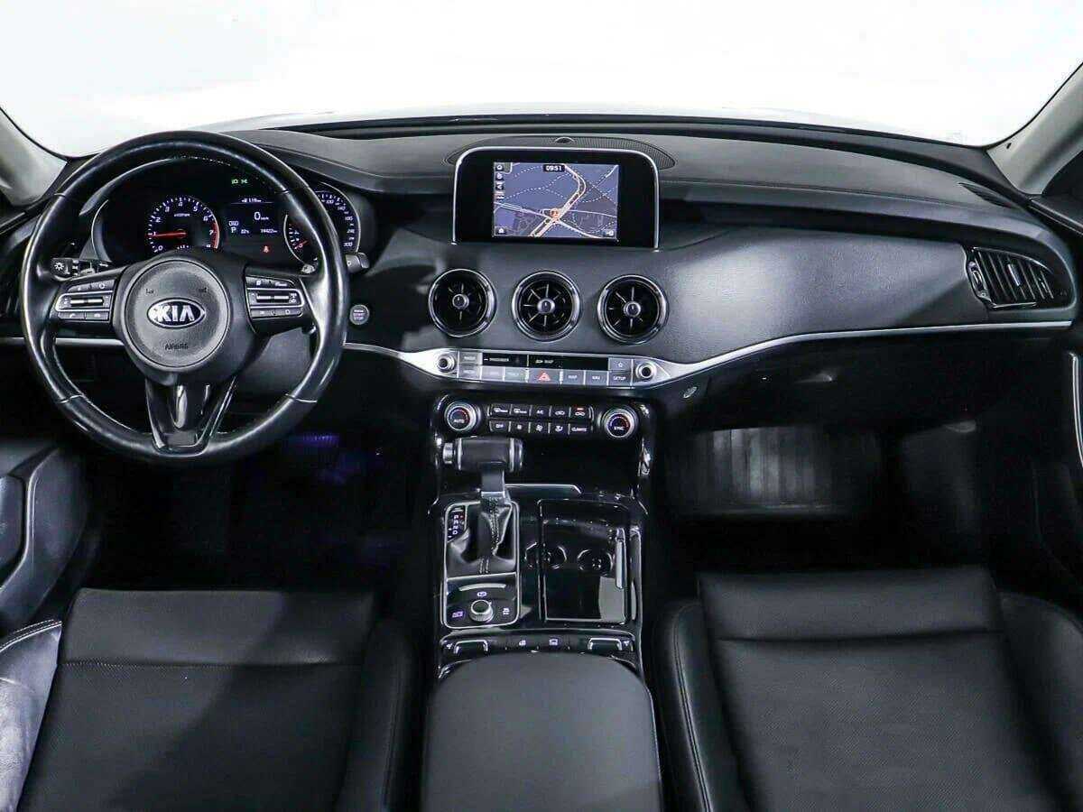 Купить Kia Stinger, 2019, 74 290 км, фото №11
