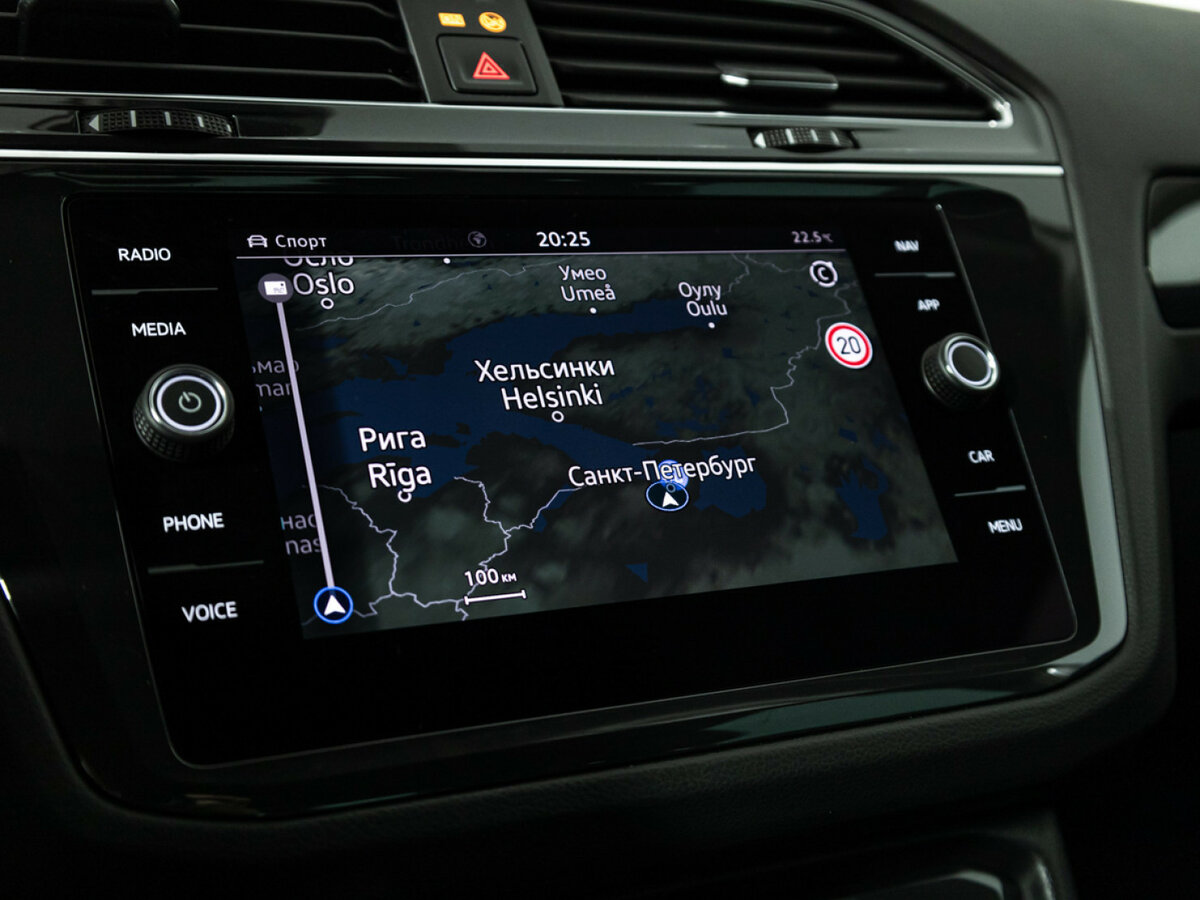 Купить Volkswagen Tiguan II Рестайлинг, 2021, 59 695 км, фото №14